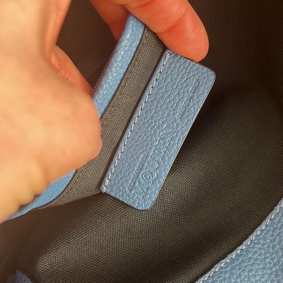 Authentic folding blue leather Alexander McQueen clutch with silver skull - Picture 9 of 13